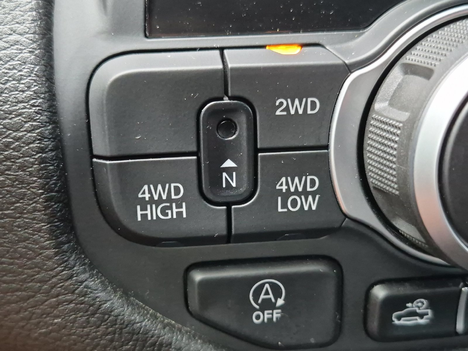 Used 2025 RAM 1500 Warlock AWD/4WD image 24