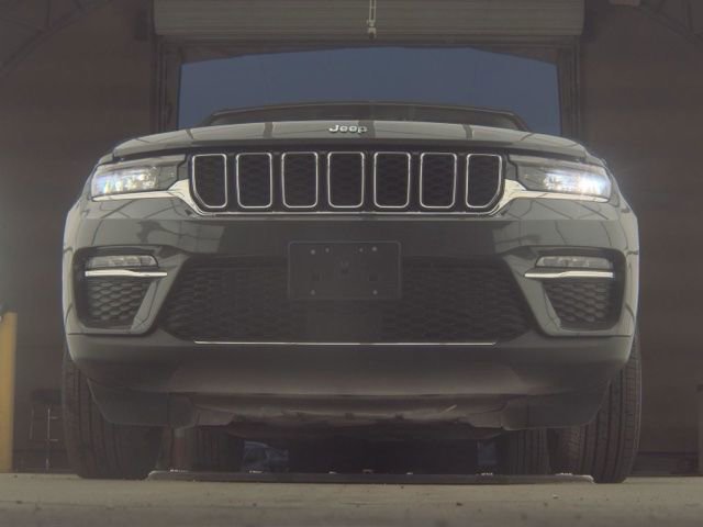 Used 2022 Jeep Grand Cherokee Limited 4xe AWD/4WD image 3