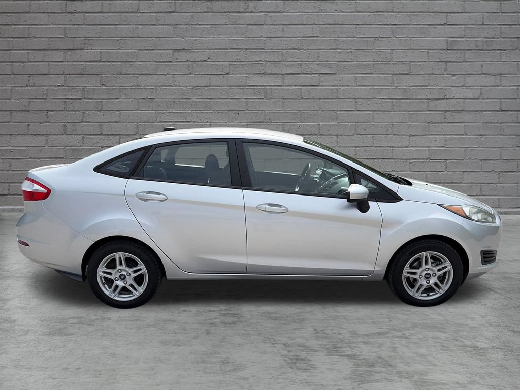 Used 2018 Ford Fiesta SE FWD image 7