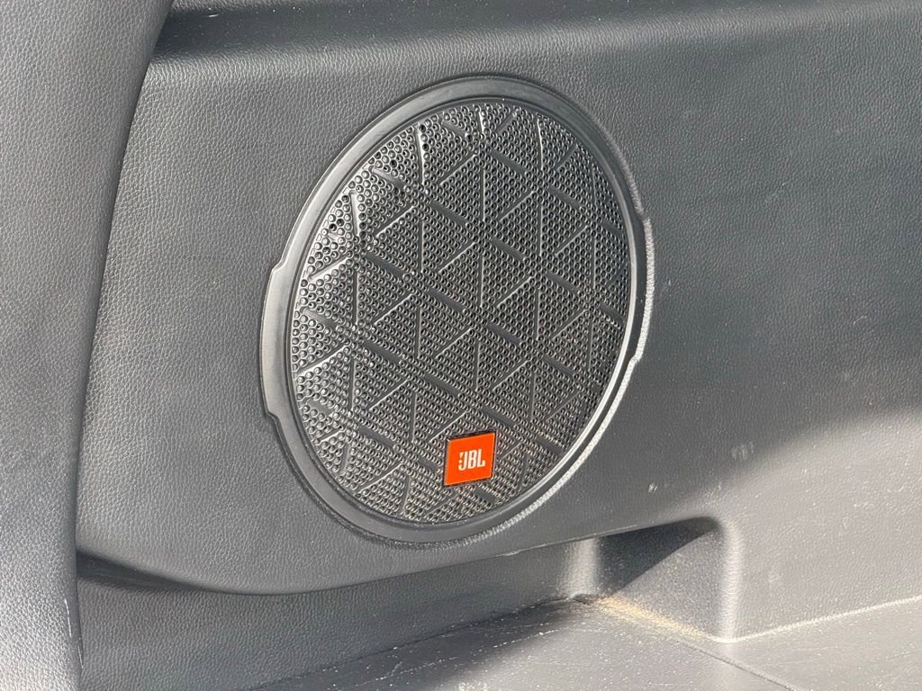 Used 2022 Toyota RAV4 Limited AWD/4WD image 17