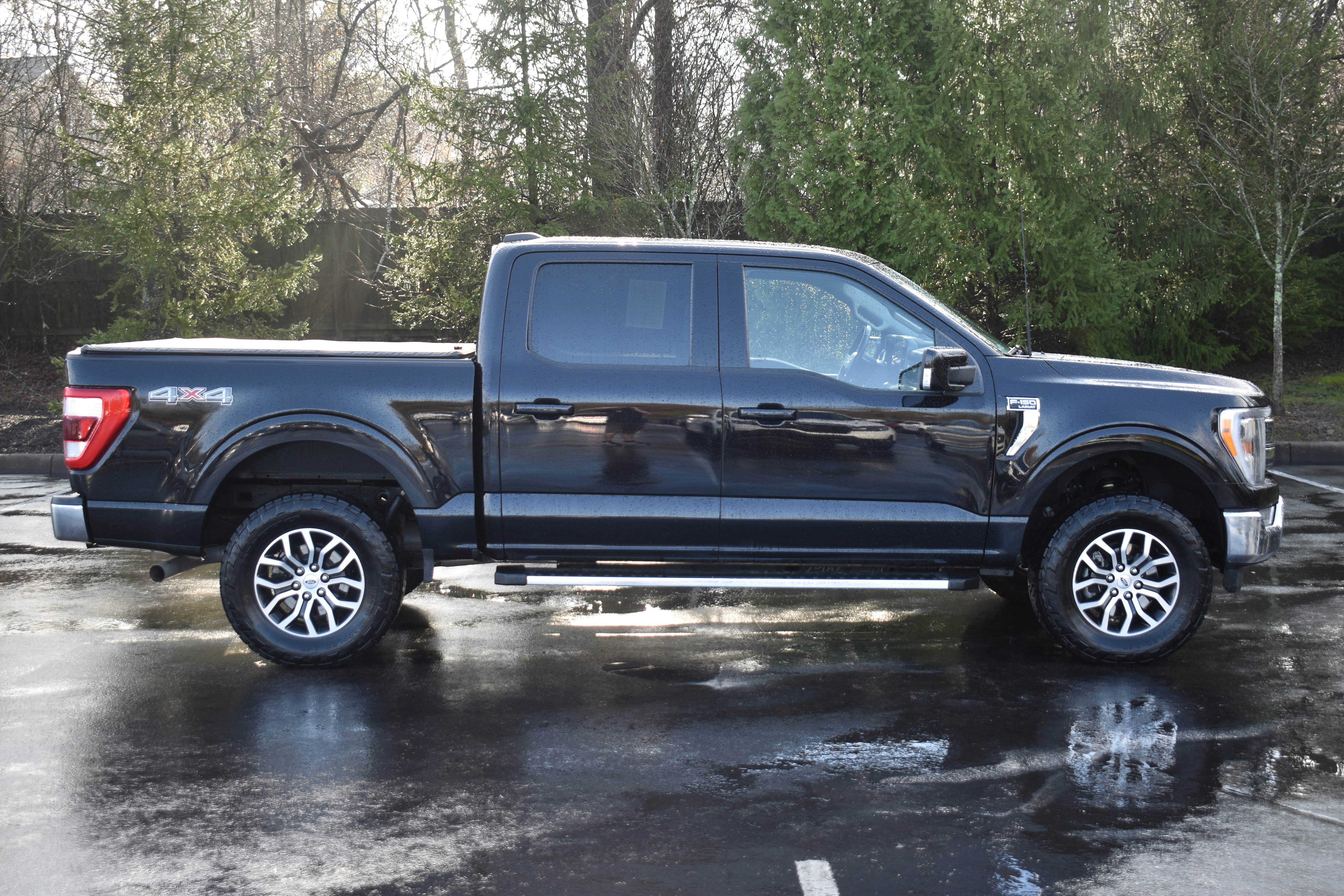 Used 2022 Ford F150 Lariat w/ Bed Utility Package image 35