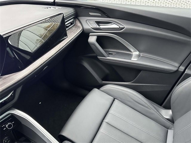 New 2025 Audi Q5 Premium Plus image 13