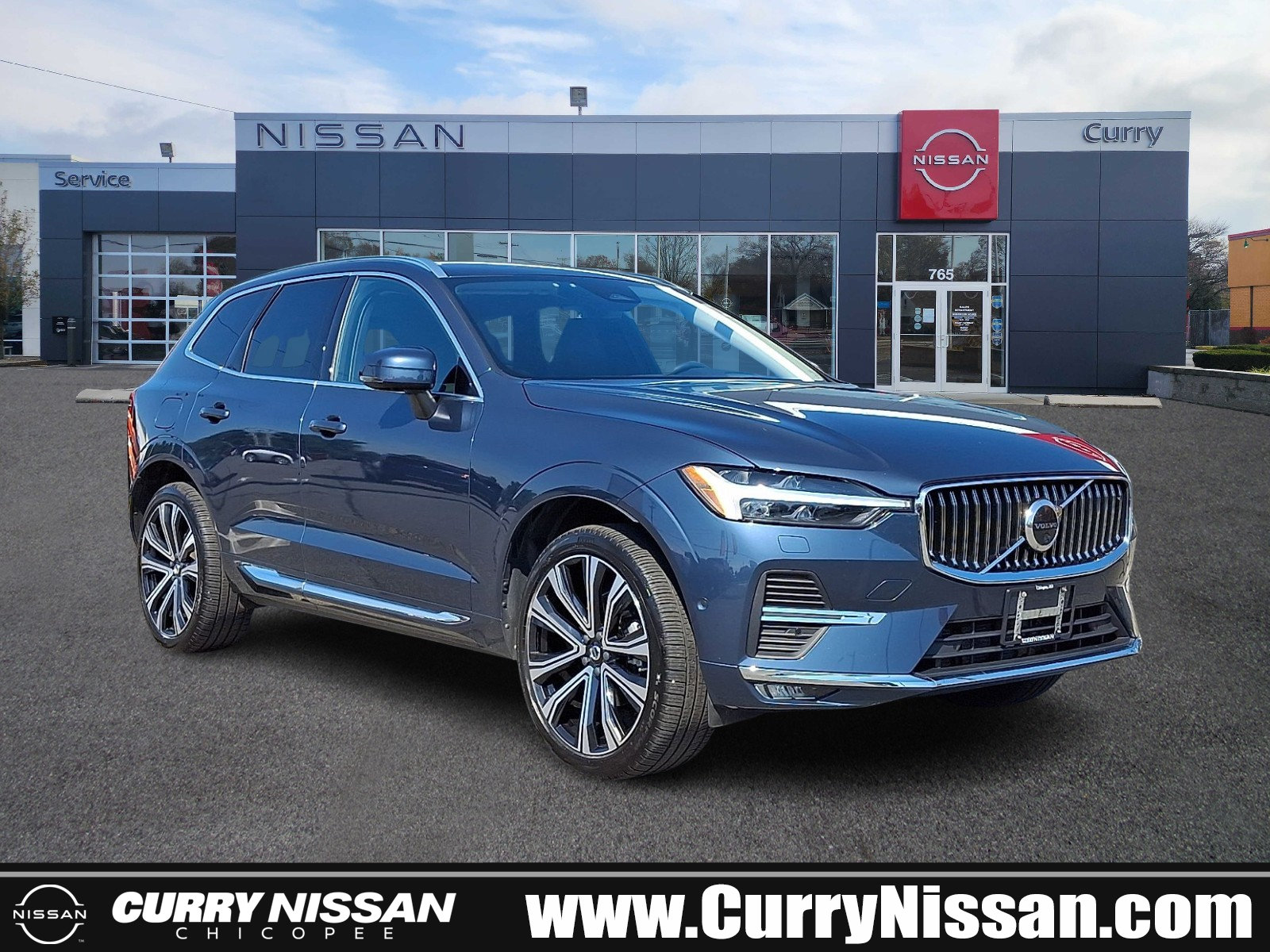 Used 2023 Volvo XC60 B5 Ultimate w/ Climate Package AWD/4WD video 1