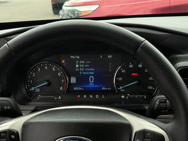 Used 2023 Ford Explorer Limited w/ Hybrid Equipment Group 310A AWD/4WD image 8