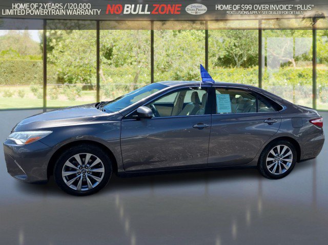 Used 2017 Toyota Camry XLE w/ Advanced Technology Package FWD image 2