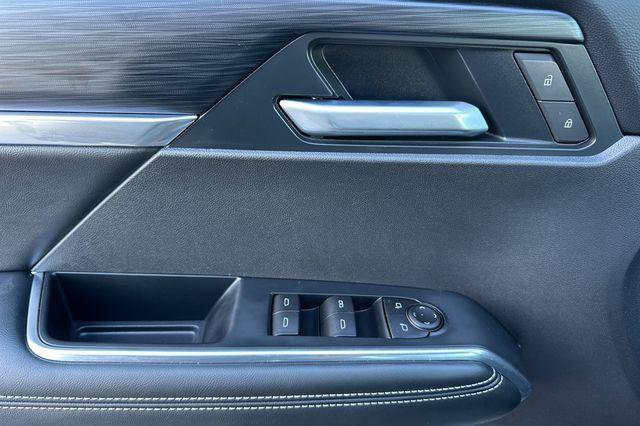 New 2026 GMC Acadia Elevation w/ Black Edition image 11