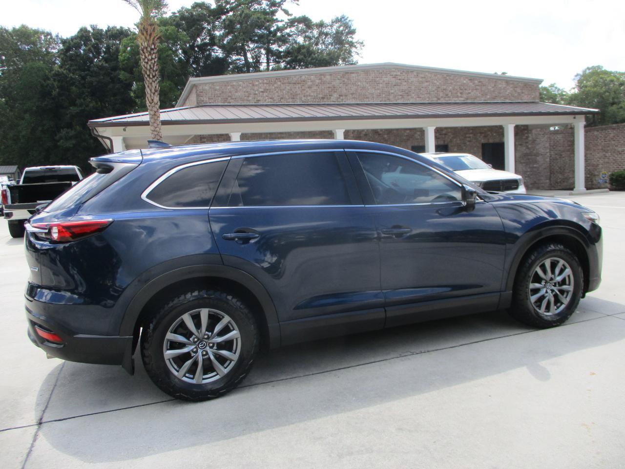 Used 2019 MAZDA CX-9 Sport FWD image 8