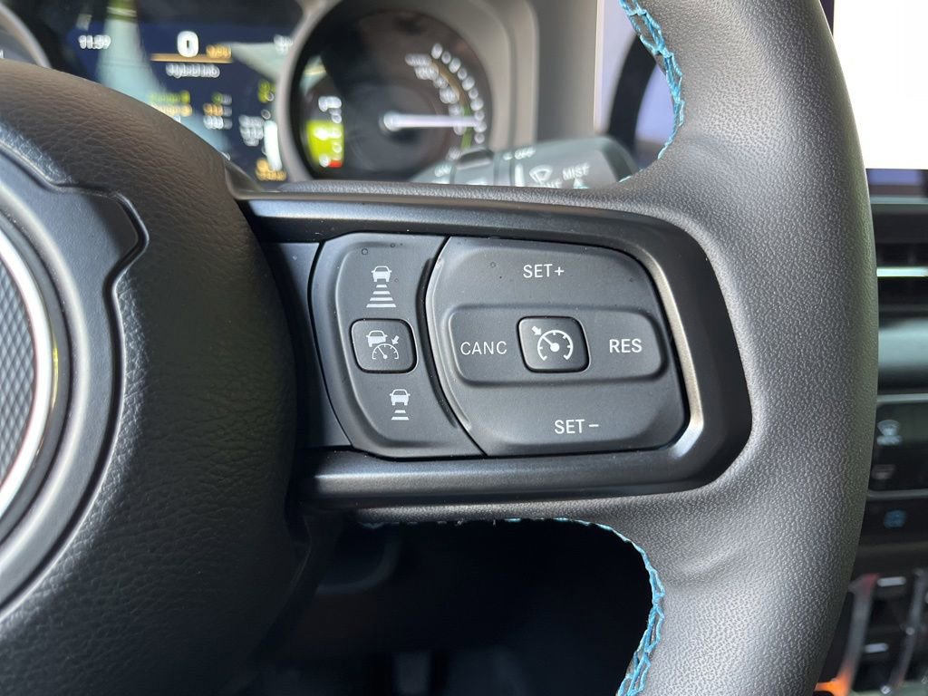Used 2024 Jeep Wrangler Unlimited Rubicon 4xe AWD/4WD image 34