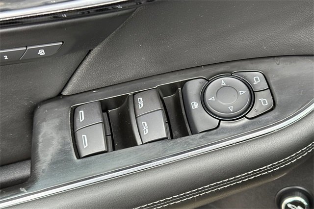 Used 2022 Buick Envision Essence w/ Sport Touring Package image 12