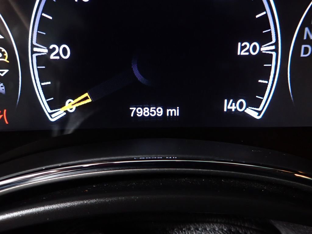 Used 2018 Jeep Grand Cherokee Altitude image 27