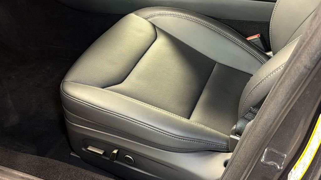 Used 2024 Tesla Model 3 Long Range image 25