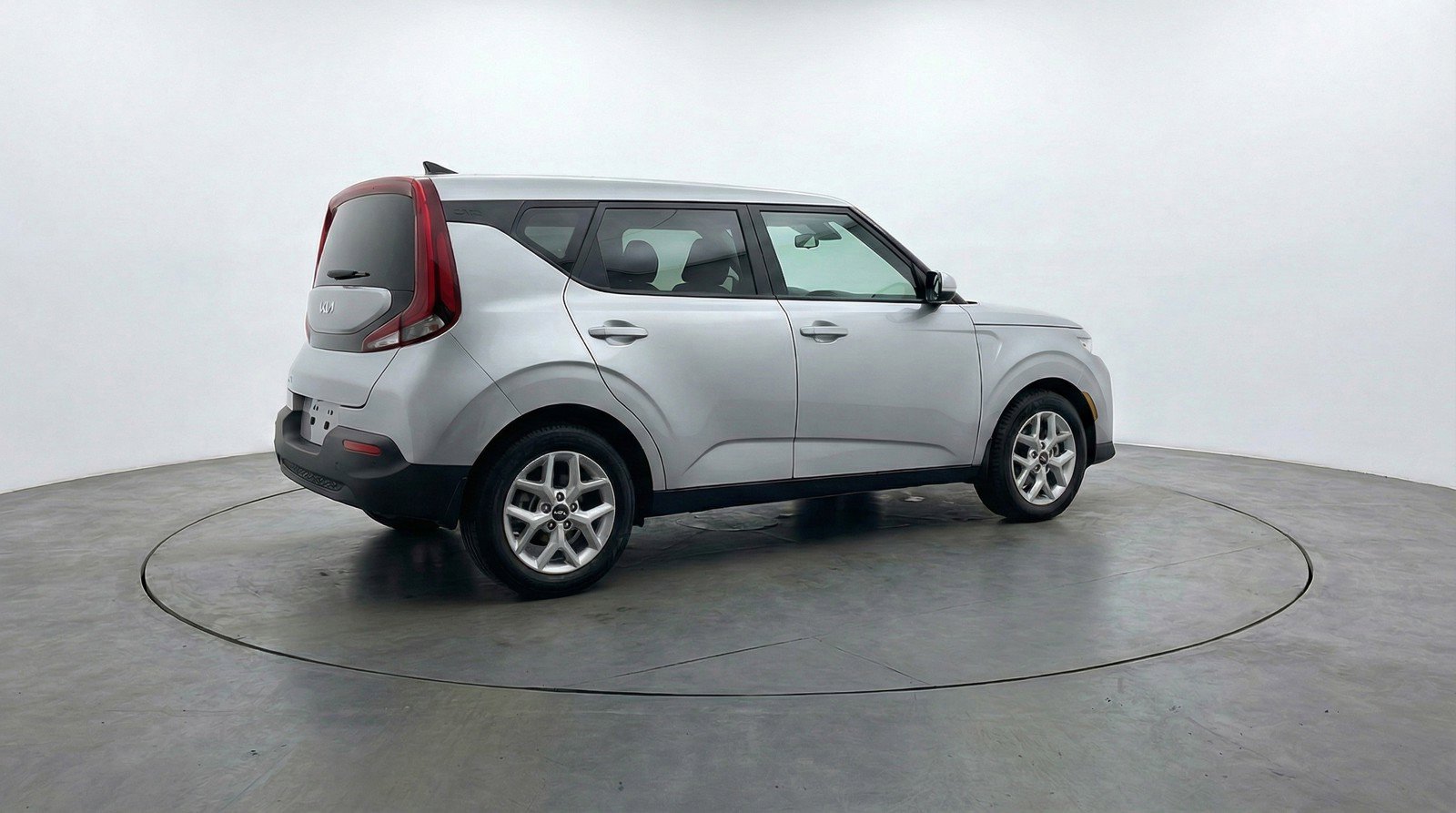 Used 2025 Kia Soul LX w/ LX Technology Package image 9