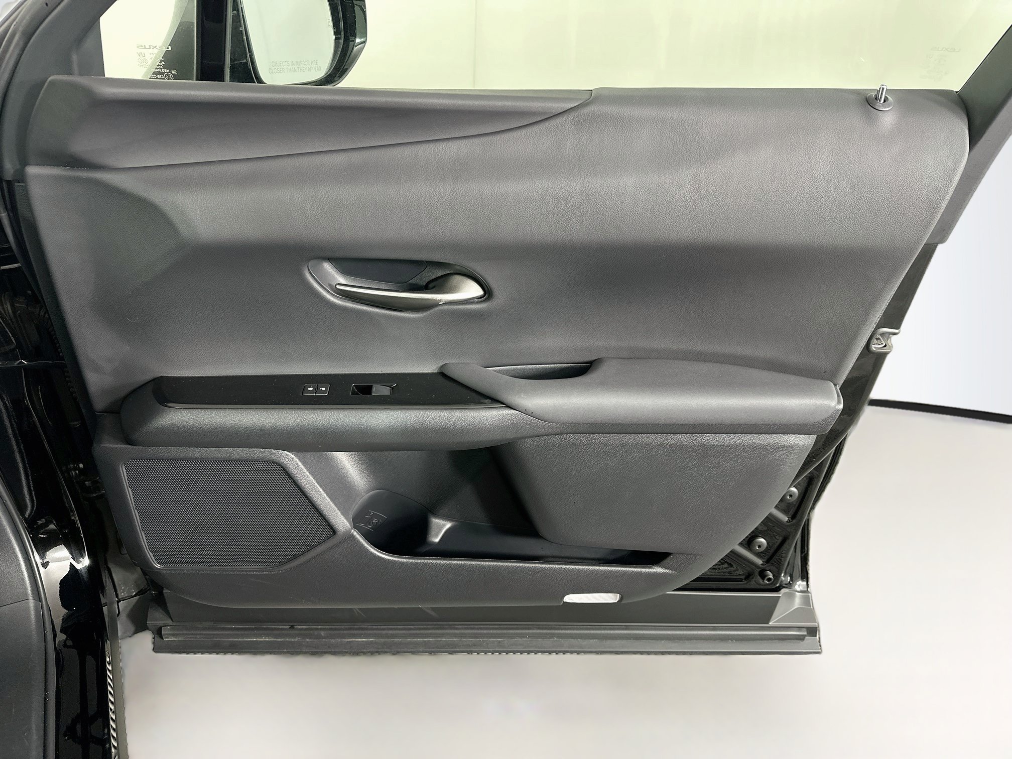 Used 2023 Lexus UX 250h AWD w/ Accessory Package (Z1) image 31