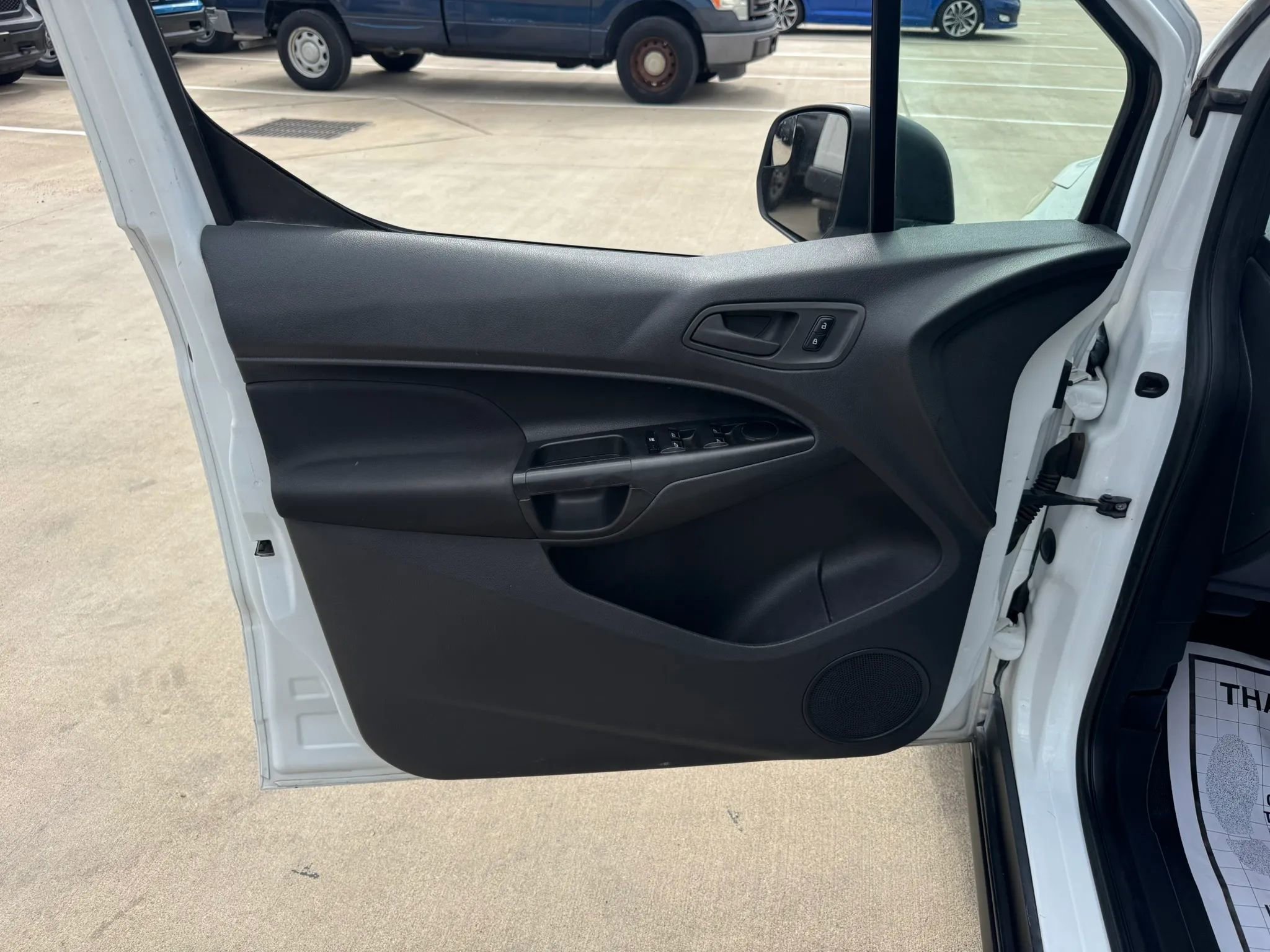 Used 2016 Ford Transit Connect XL FWD image 22