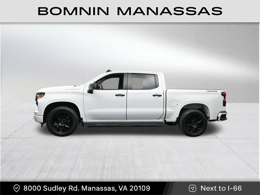 Used 2023 Chevrolet Silverado 1500 Custom image 8