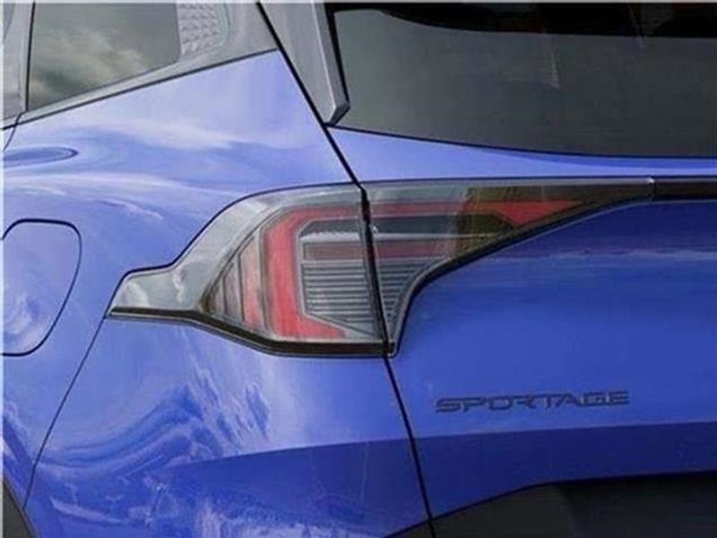 New 2026 Kia Sportage X-Line w/ X-Line Technology Package image 92