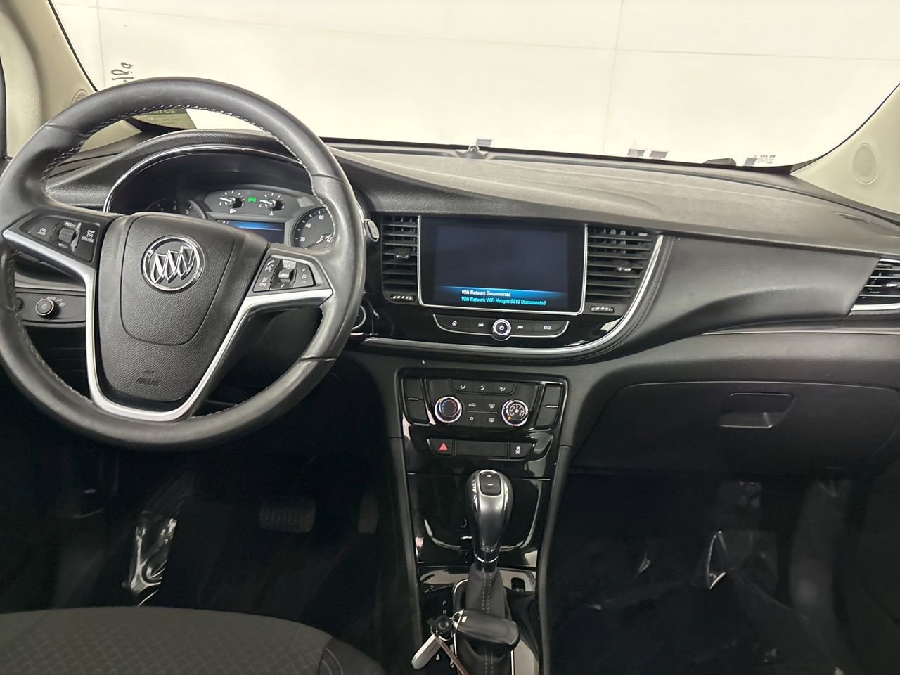 Used 2020 Buick Encore Preferred image 22