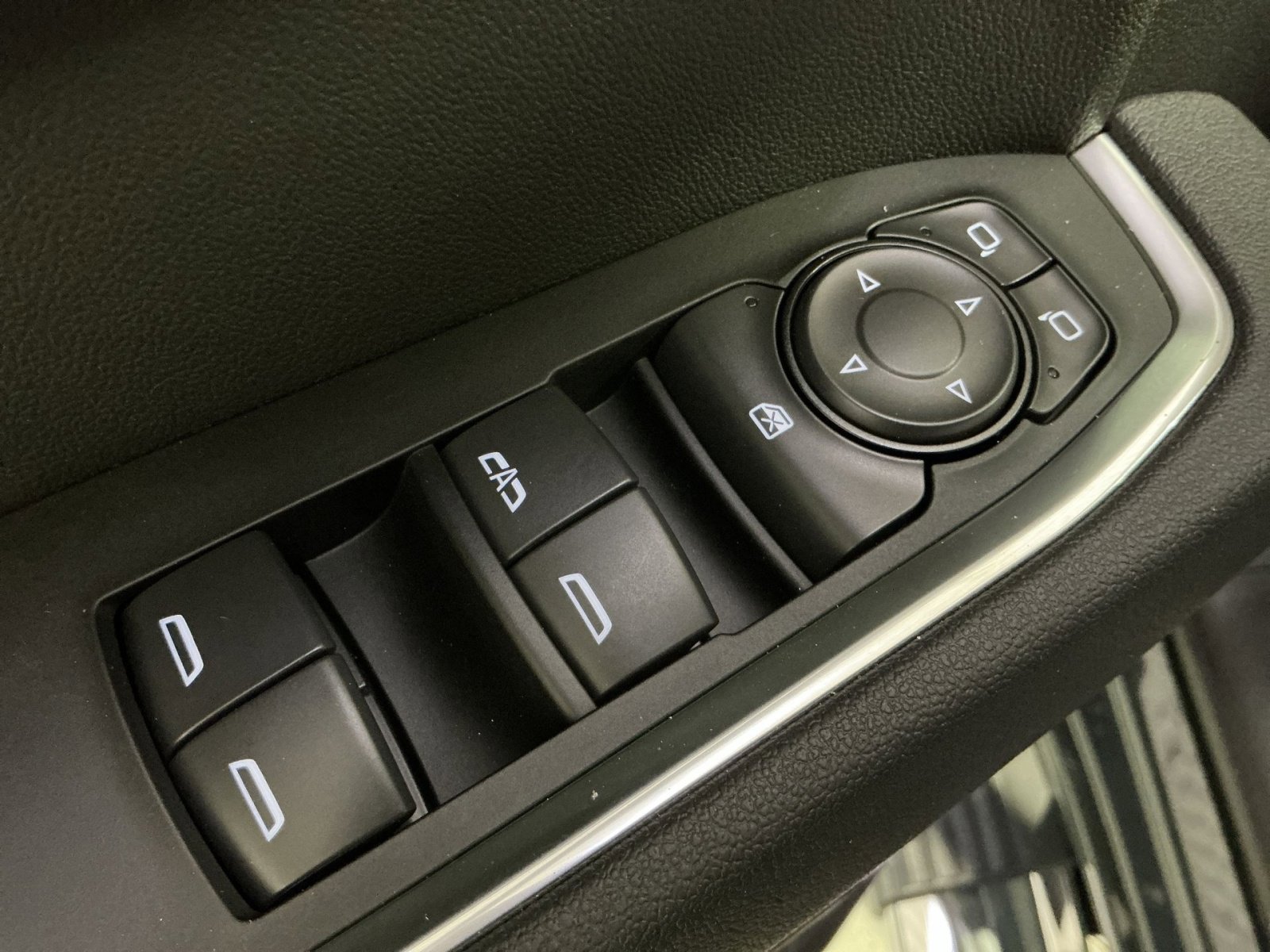 New 2026 Chevrolet Silverado 1500 LT image 23