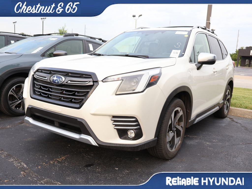 Used 2024 Subaru Forester Touring w/ Pop Package 2 AWD/4WD image 10