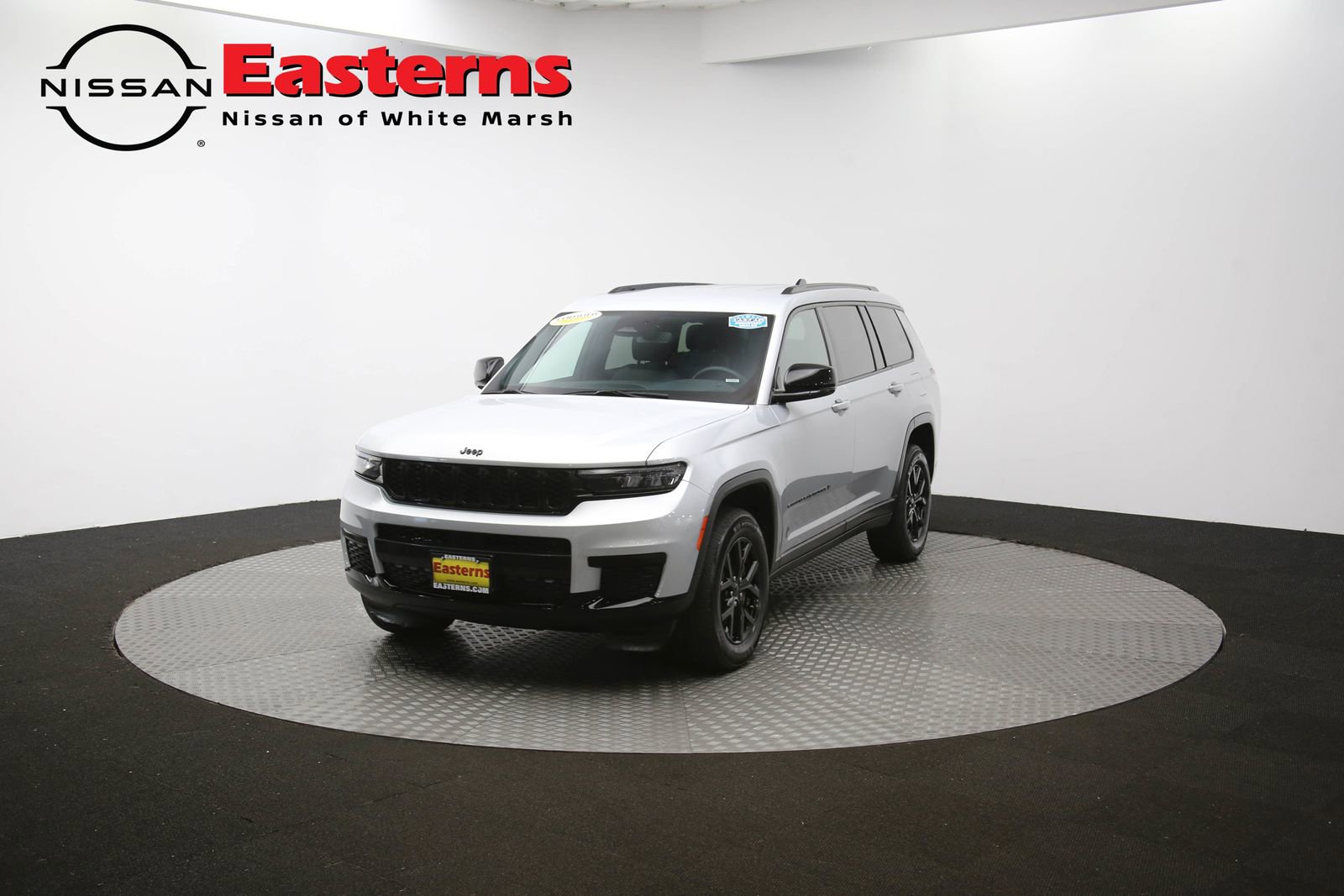 Used 2024 Jeep Grand Cherokee L Laredo image 71