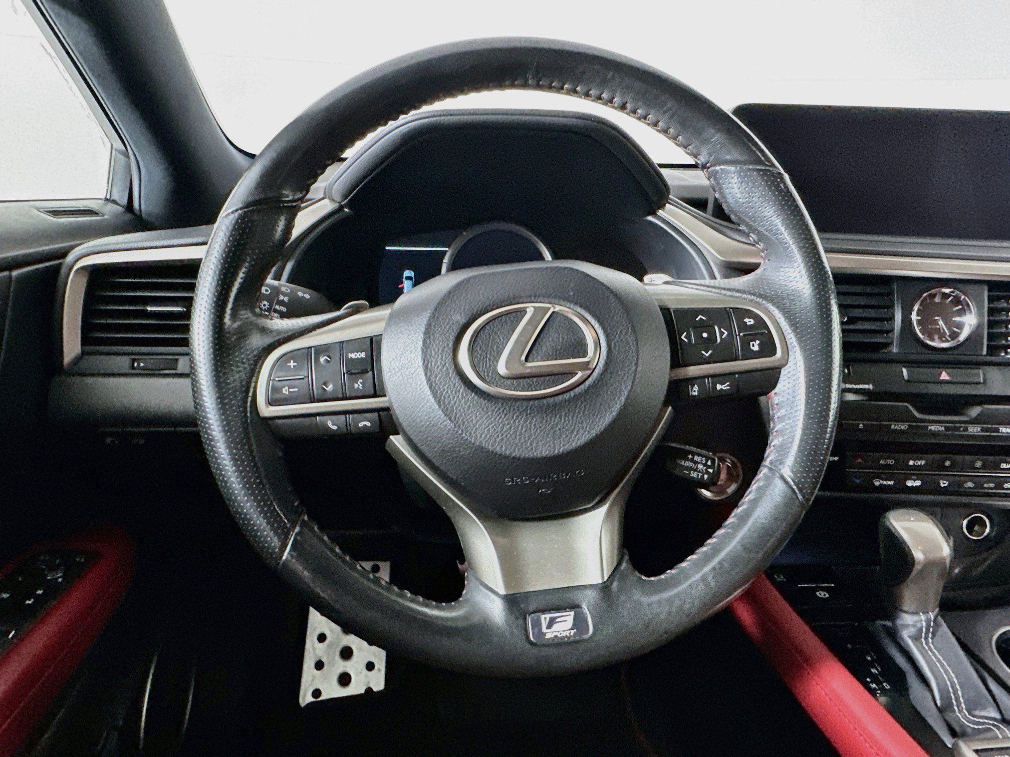 Used 2020 Lexus RX 350 F Sport w/ Accessory Package AWD/4WD image 18