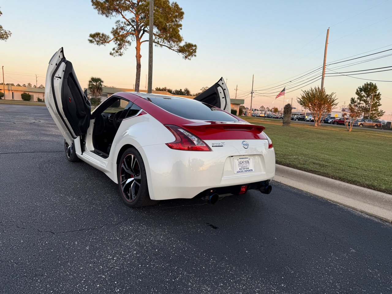 Used 2020 Nissan 370Z Coupe image 6