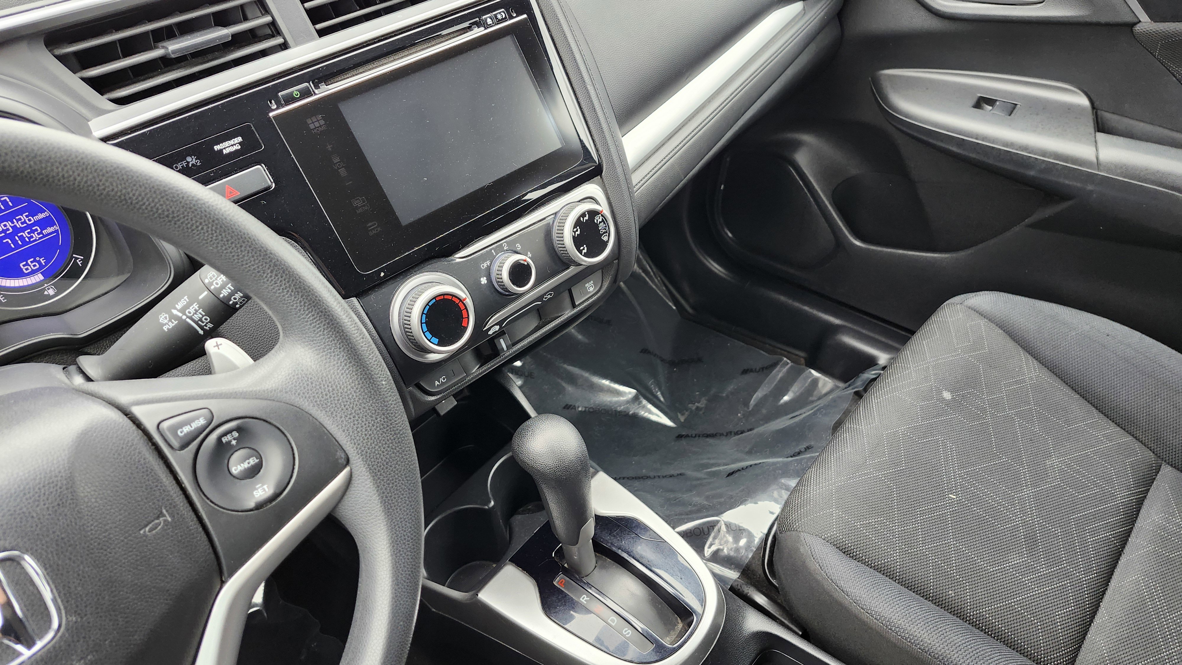 Used 2015 Honda Fit EX image 27