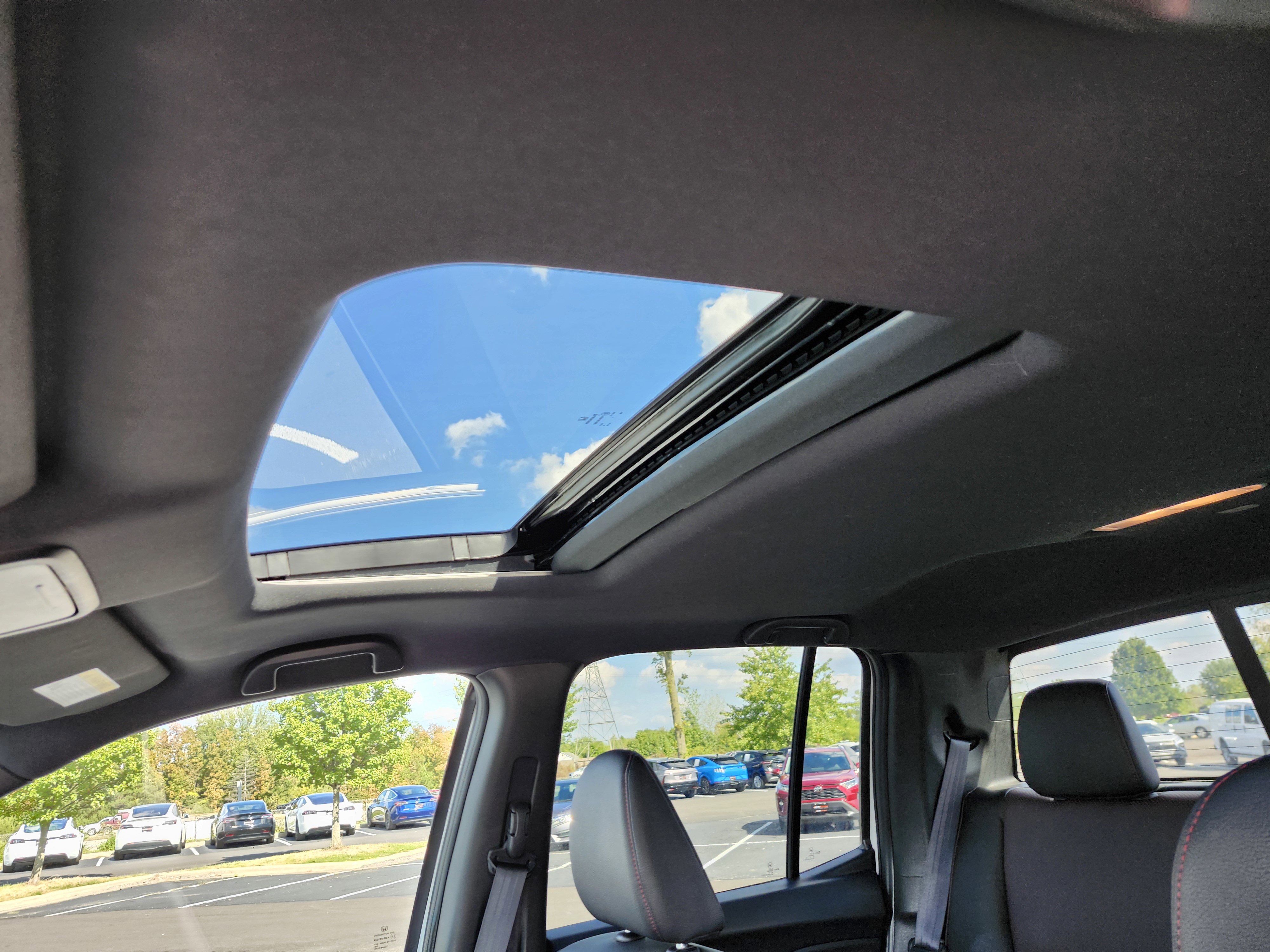 Used 2022 Honda Ridgeline Black Edition image 23