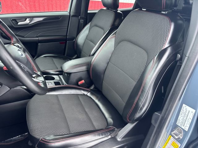 Used 2023 Ford Escape ST-Line w/ Tech Pack #1 image 33