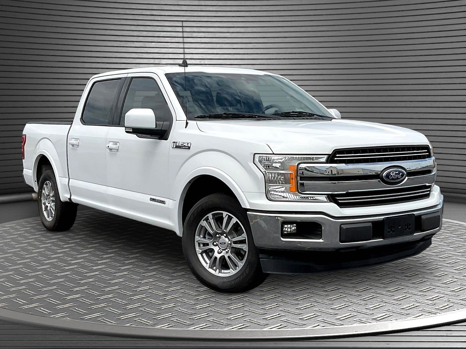 Used 2019 Ford F150 Lariat w/ Trailer Tow Package