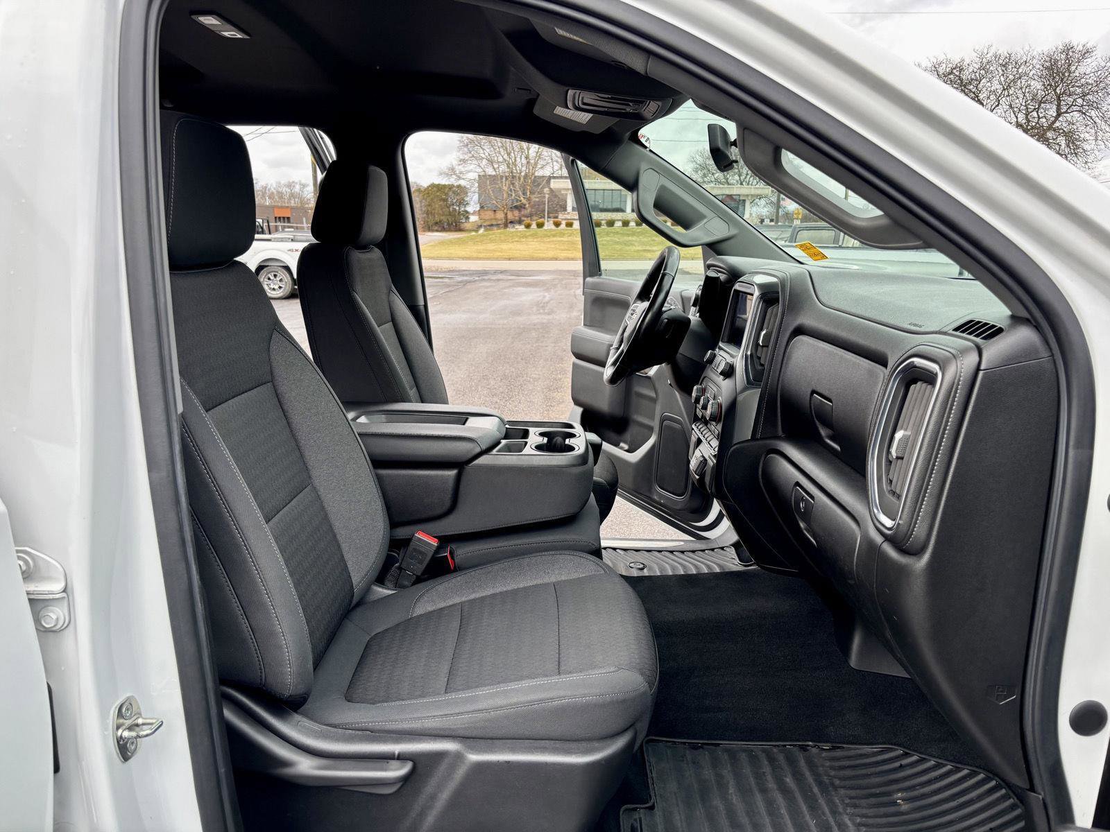 Used 2020 Chevrolet Silverado 1500 LT w/ Convenience Package image 7