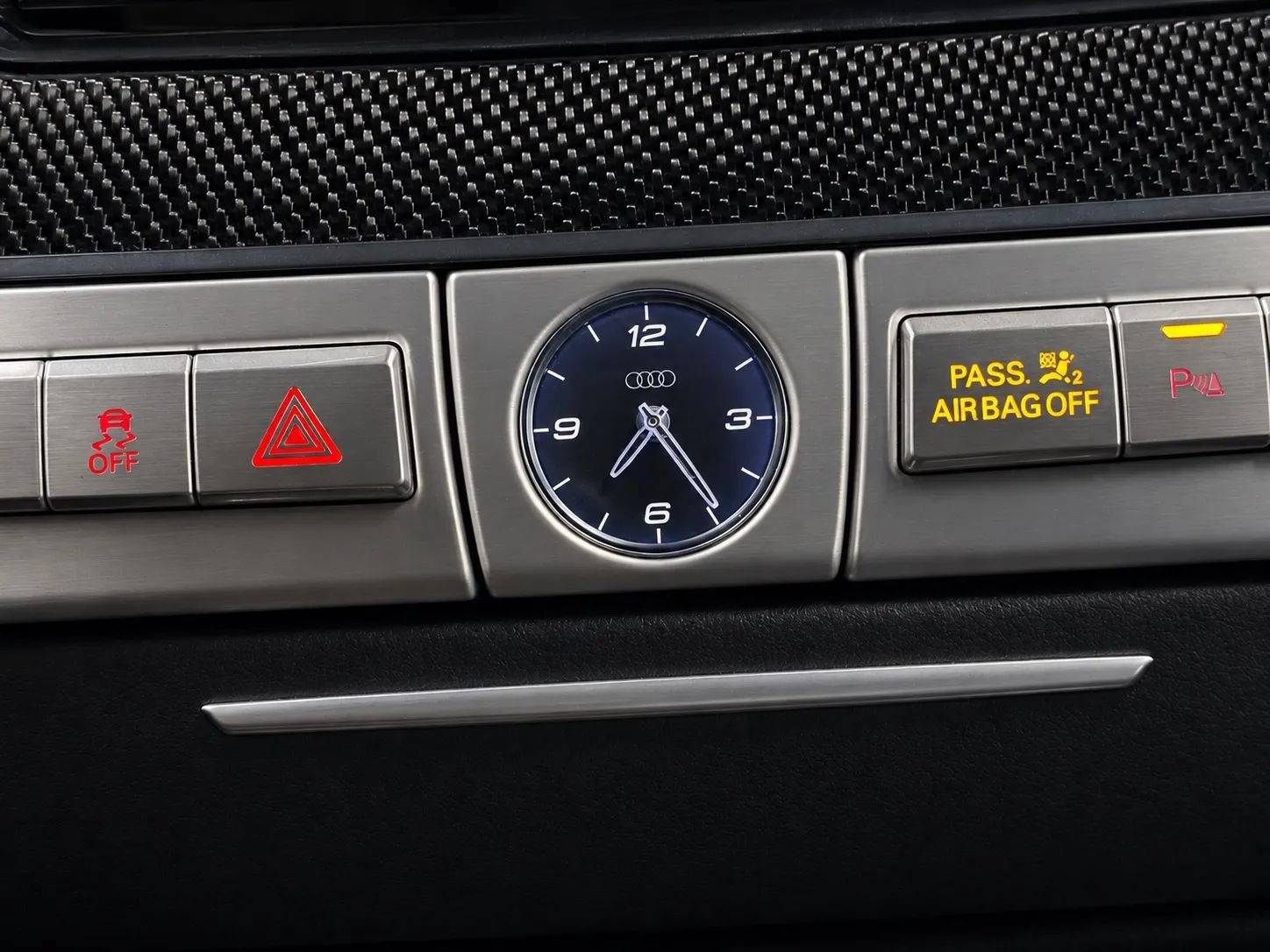 Used 2013 Audi S8 AWD/4WD image 44