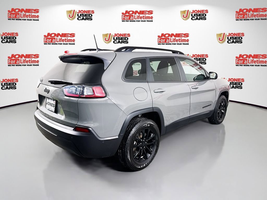 Used 2023 Jeep Cherokee Altitude Lux image 16