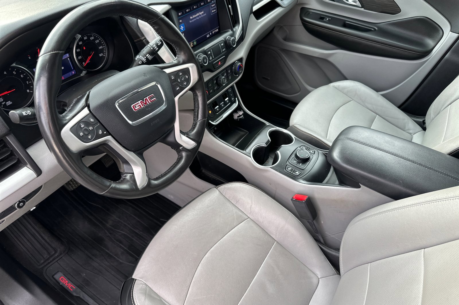 Used 2020 GMC Terrain SLT w/ Preferred Package image 11