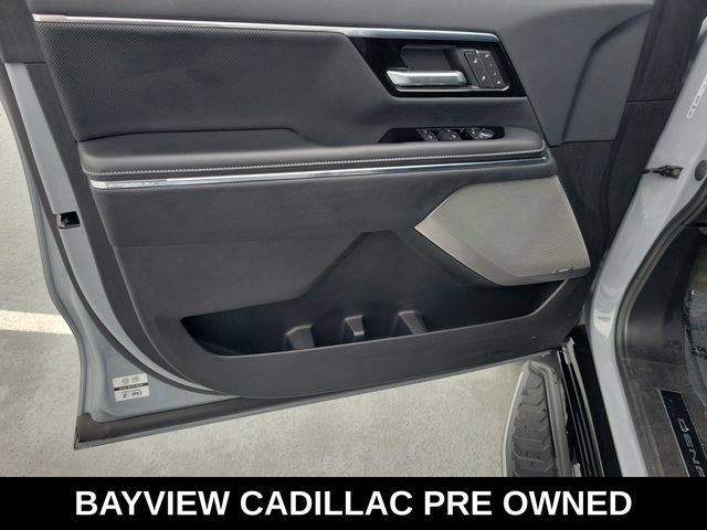 Used 2025 GMC Sierra EV Denali AWD/4WD image 18
