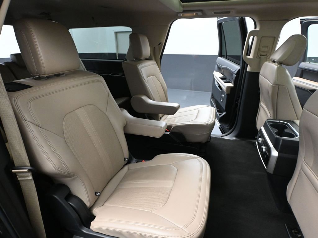 Used 2024 Ford Expedition Max Limited image 51