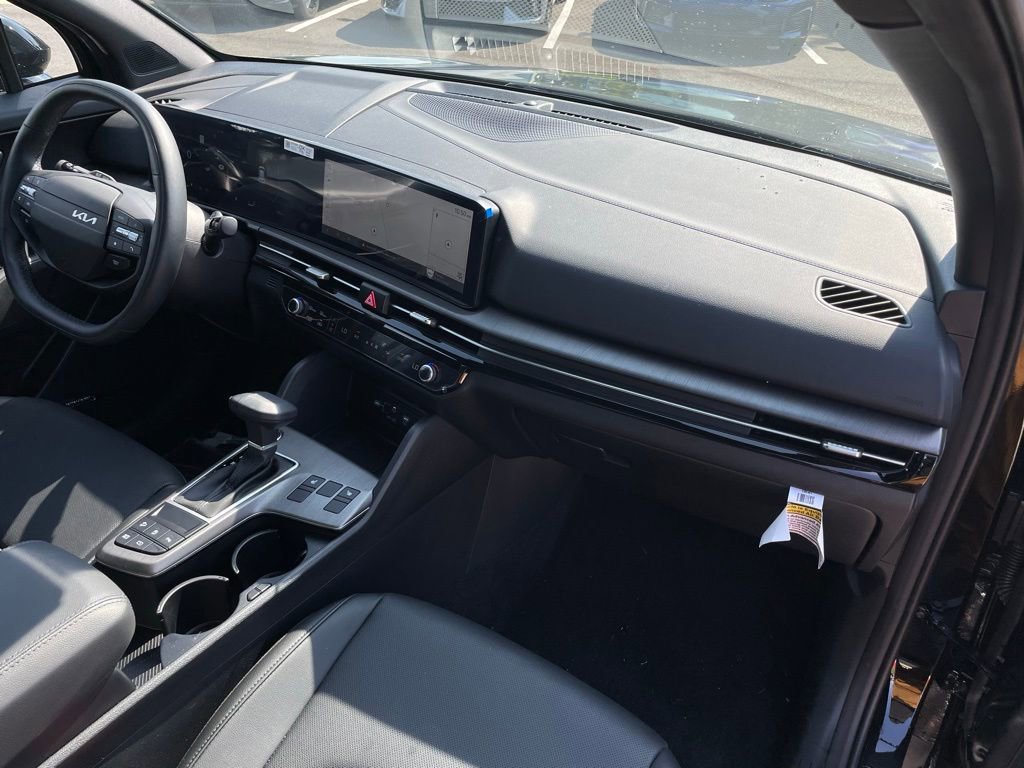 New 2026 Kia Sportage X-Line w/ X-Line Technology Package AWD/4WD image 32