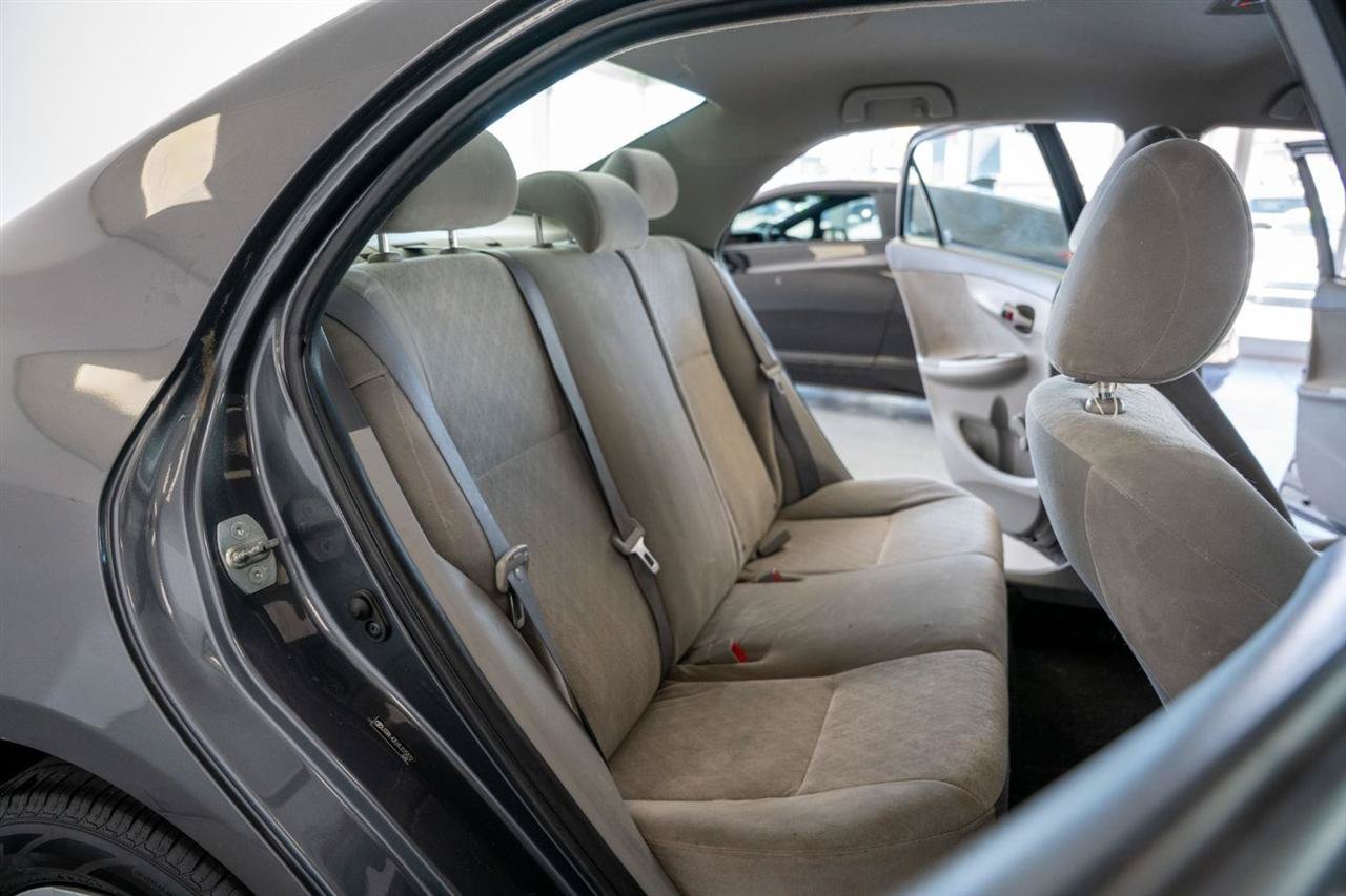 Used 2009 Toyota Corolla w/ All Weather Guard Pkg FWD image 17