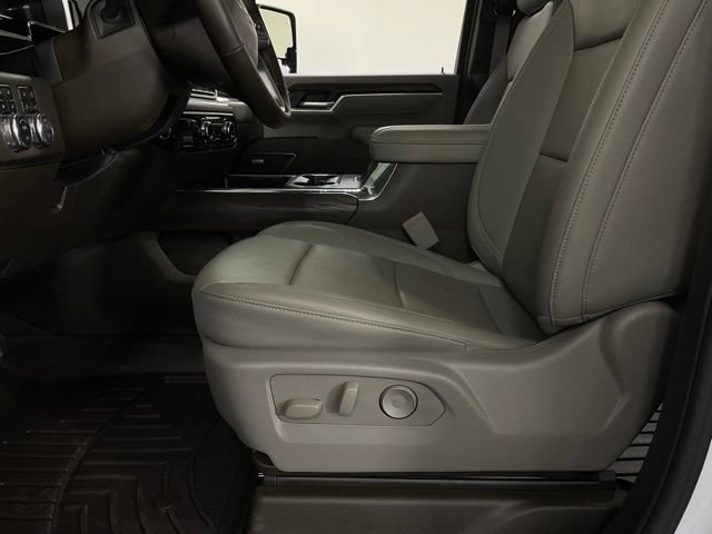 Used 2025 GMC Sierra 2500 SLT w/ SLT Convenience Package AWD/4WD image 29