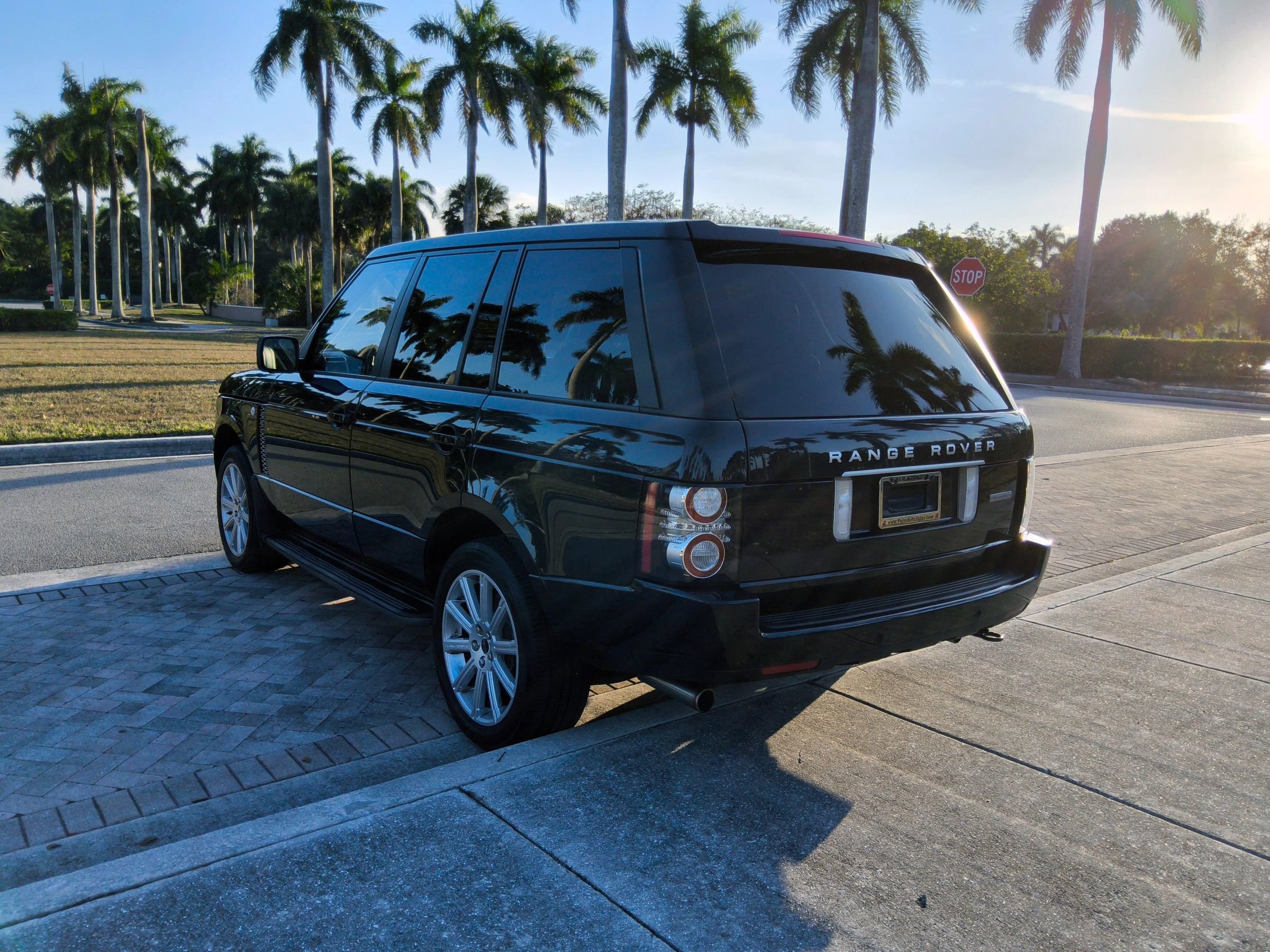 Used 2012 Land Rover Range Rover Supercharged image 17