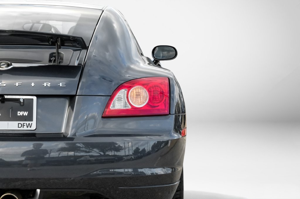 Used 2006 Chrysler Crossfire Limited RWD image 38