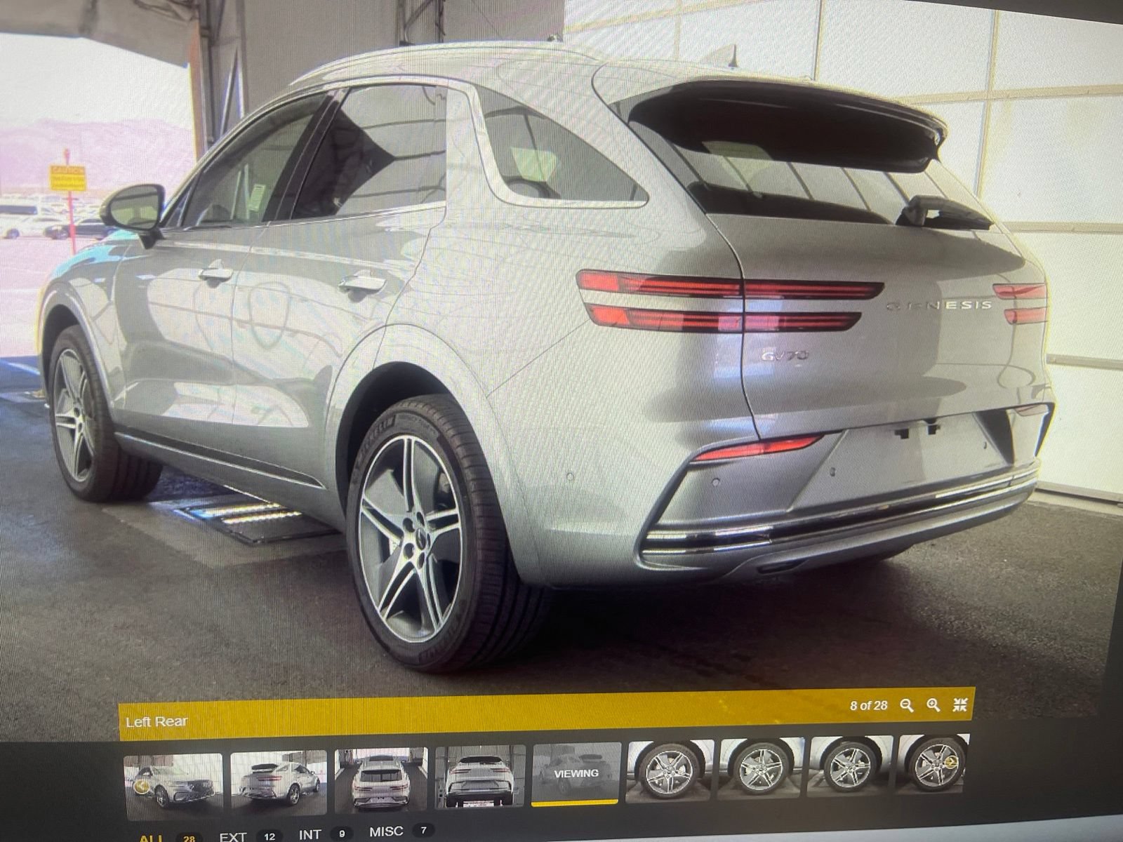 Certified 2026 Genesis Electrified GV70 Advanced AWD/4WD image 7
