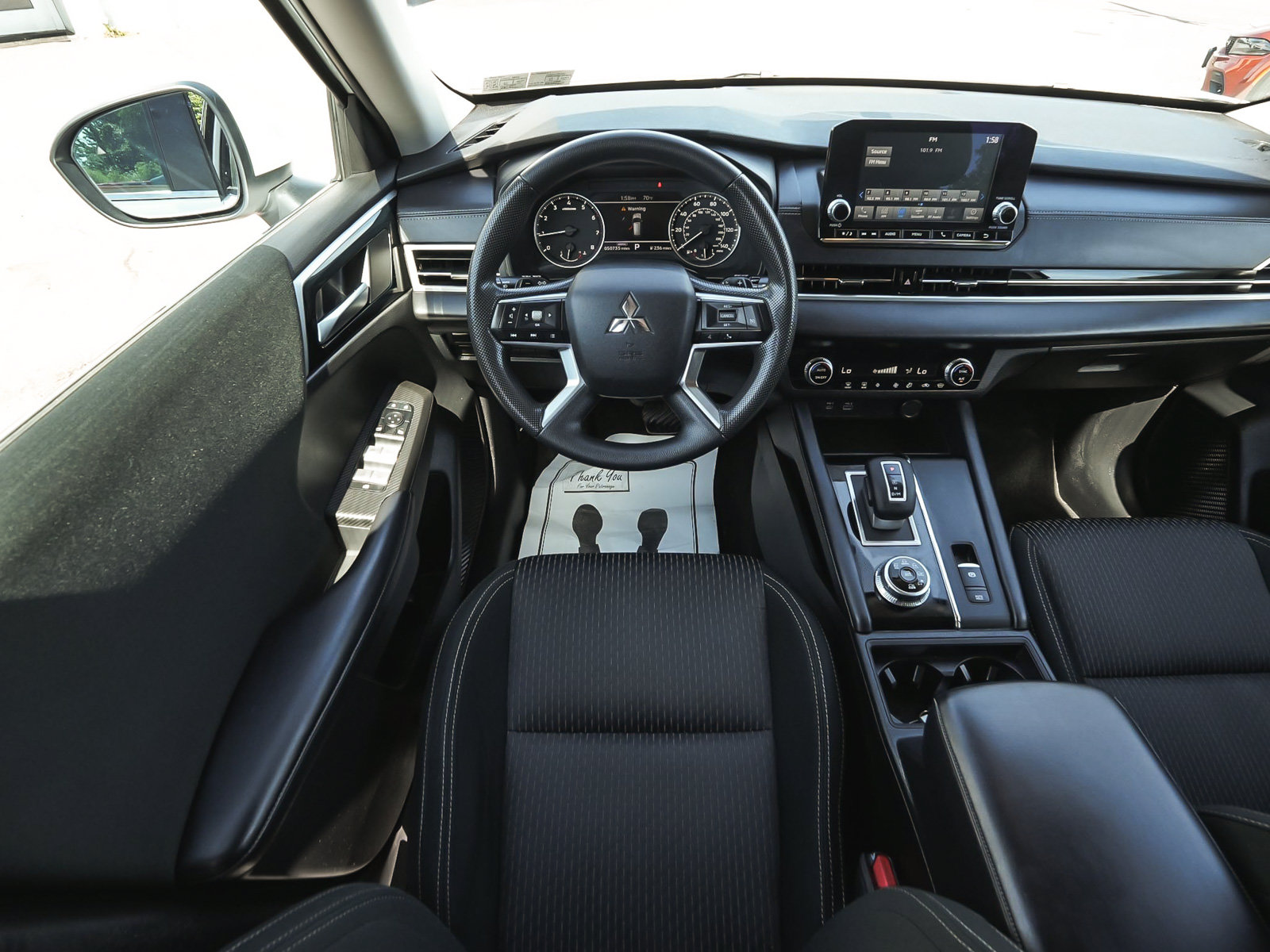 Used 2023 Mitsubishi Outlander ES AWD/4WD image 46