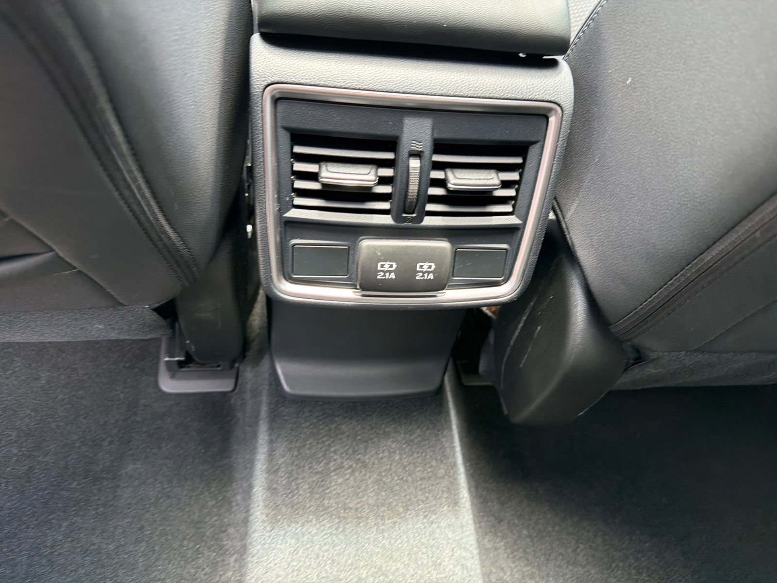 Used 2022 Subaru Forester Premium w/ Popular Package #3 AWD/4WD image 26