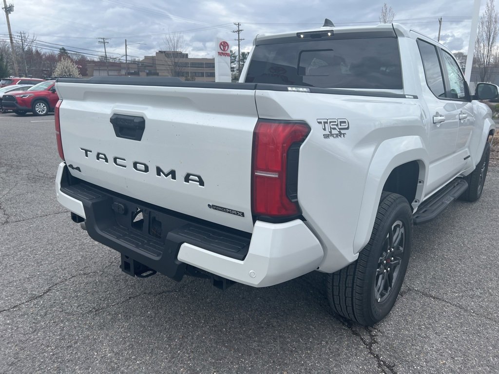 New 2025 Toyota Tacoma TRD Sport image 4
