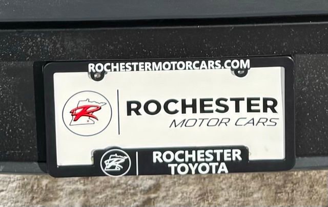 Used 2024 Toyota Prius LE image 34