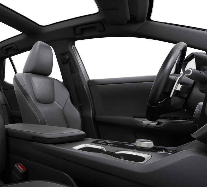 New 2026 Lexus RZ 450e AWD image 7