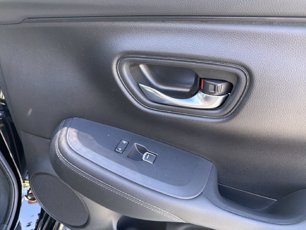 Certified 2023 Honda HR-V EX-L image 40