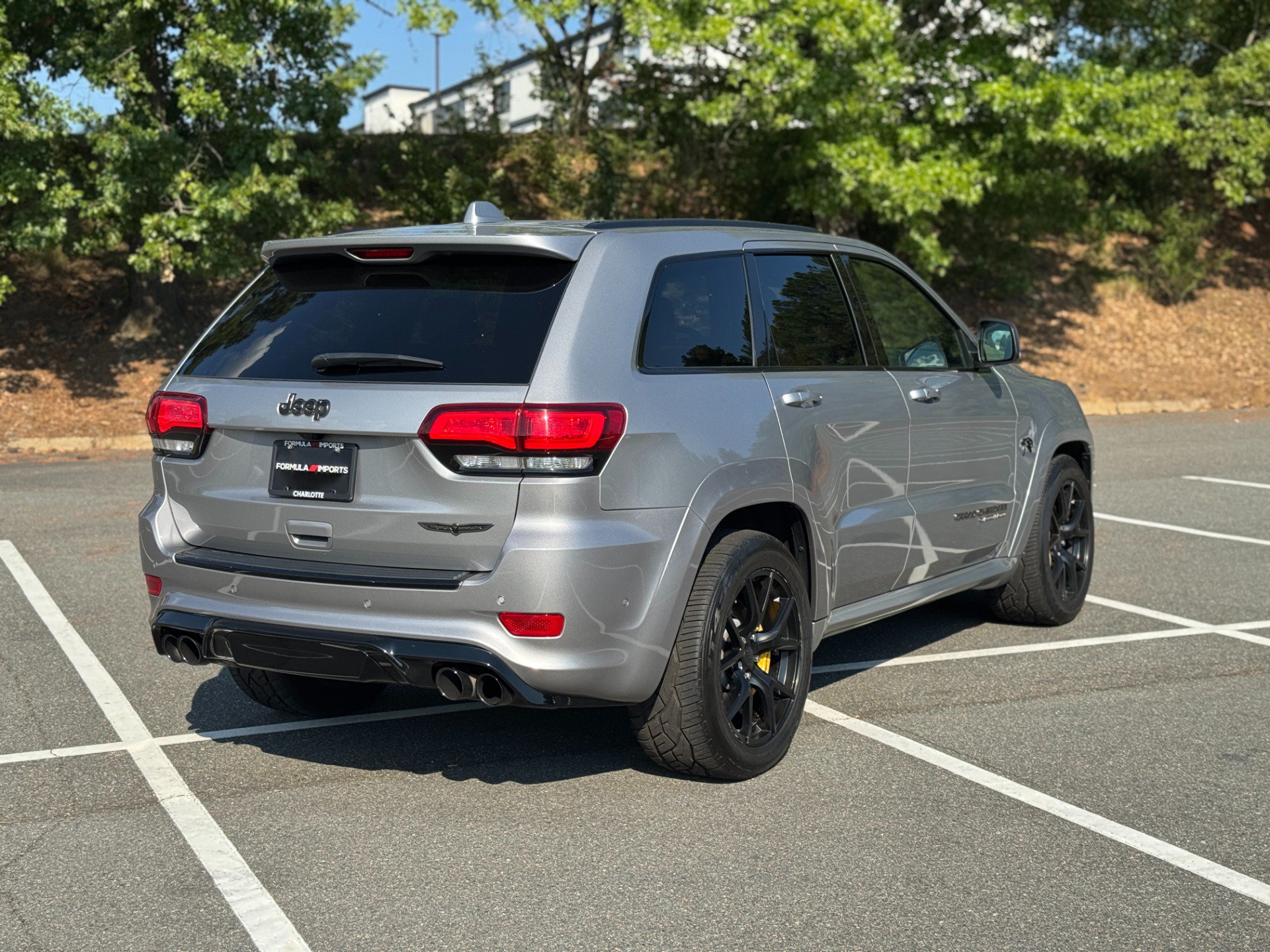 Used 2018 Jeep Grand Cherokee Trackhawk w/ Trailer Tow Group IV AWD/4WD image 12