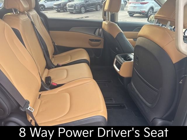 Certified 2022 Kia Carnival LX image 7